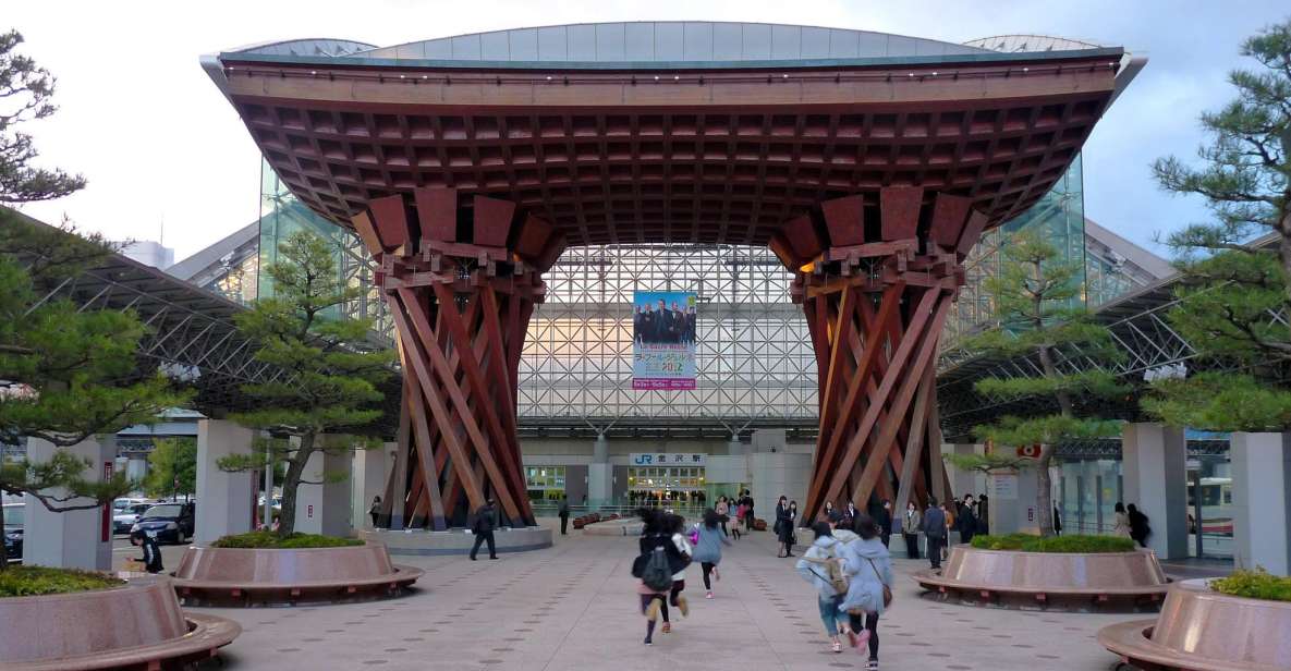 Kanazawa Like a Local: Customized Guided Tour - Convenient Pickup Options