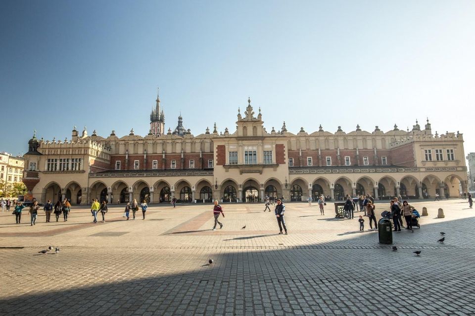 Krakow: City Highlights Sightseeing Private Car Tour - Inclusions