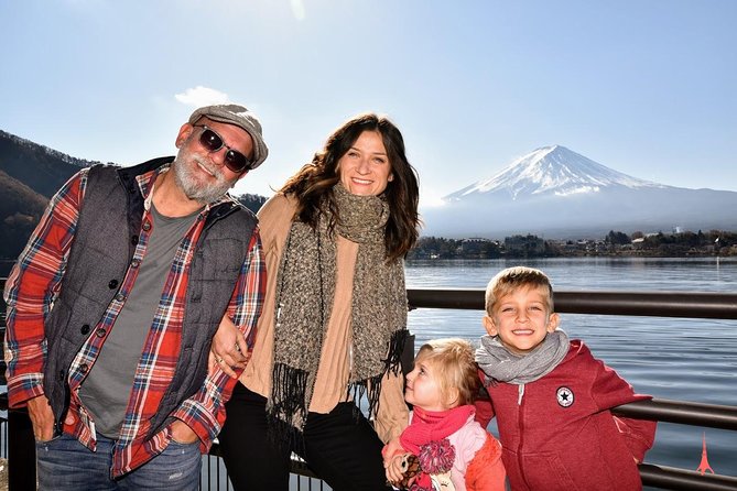 Mt Fuji Day Trip From Tokyo by Car With Photographer Guide - Itinerary Highlights
