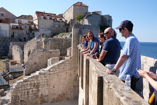 Old Town & City Walls - Private Tour - Meeting Point and Pickup Information