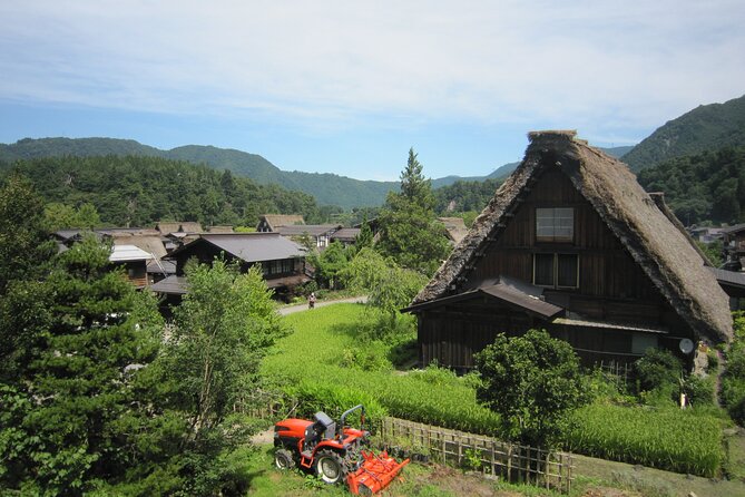 [One-Day Bus Tour Departing From Kanazawa Station] Shirakawa-Go/Takayama Tour Platinum Route Bus Tour - Inclusions and Exclusions