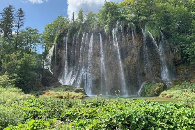 Plitvice Lakes Day Tour From Zadar - Picnic Package Included - Meeting and Pickup Details