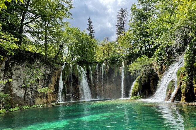 Plitvice Lakes With Ticket & Rastoke Small Group Tour From Zagreb - Guide Appreciation & Testimonials