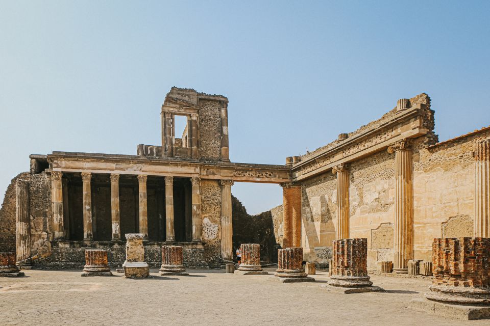 Pompeii: Private Tour With an Archaeologist - Booking Logistics