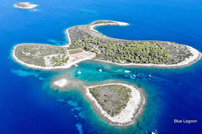 Private Blue Cave, Mamma Mia and Hvar, 5 Islands Speedboat Tour - Common questions