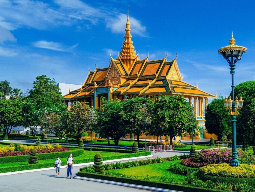 Private Phnom Penh Day Tour : Explore All Highlights Sites - Religious Landmarks Visit