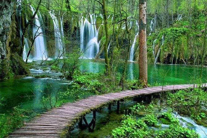 Private Plitvice Lakes Tour From Split - Conducting Review Checks