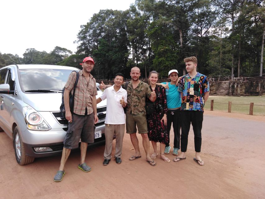 Private Taxi From Siem Reap to Phnom Penh - Travel Highlights and Landmarks