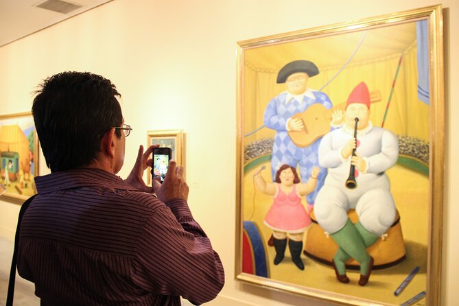 Private Tour: the Art of Botero - Cultural Experience Medellin -Antioquia Museum - Cancellation Policy
