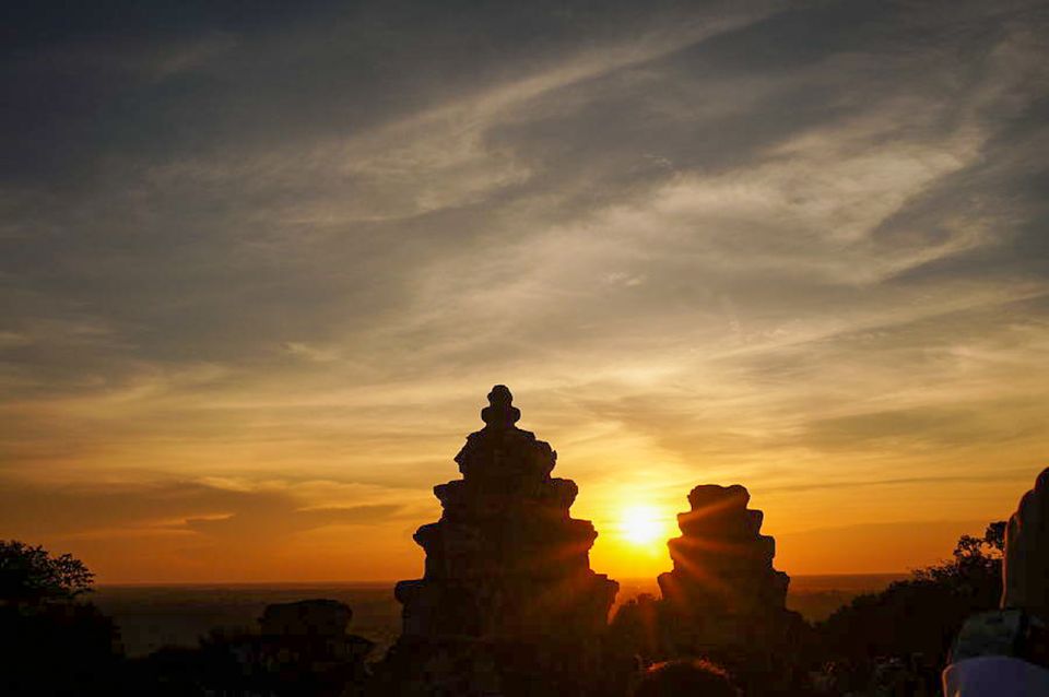 Siem Reap: Angkor Wat Region Guided Big Tour With Guide - Tour Description