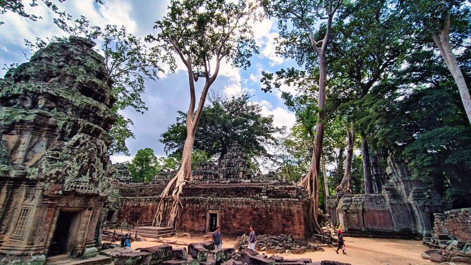 Siem Reap : Angkor Wat Tour on a Vespa - Booking Information