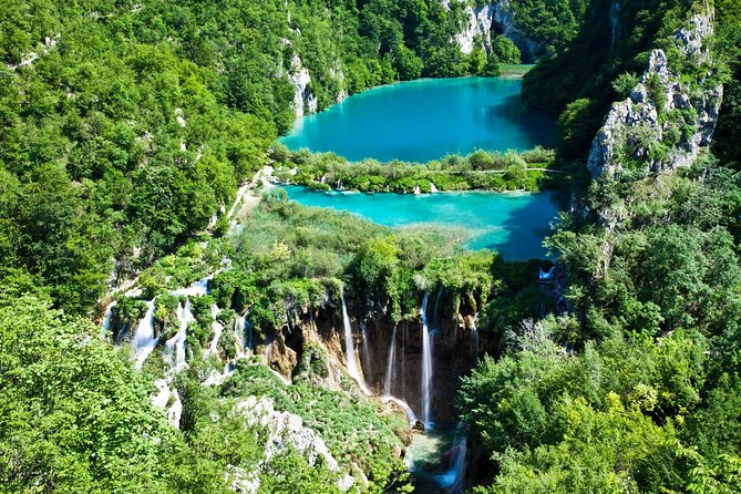 Split to Zagreb Group Transfer With Plitvice Lakes Guided Tour - Traveler Tips and Recommendations