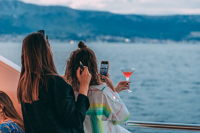 Sunset Cruise From Split With Live Music and Unlimited Open Bar - Common questions
