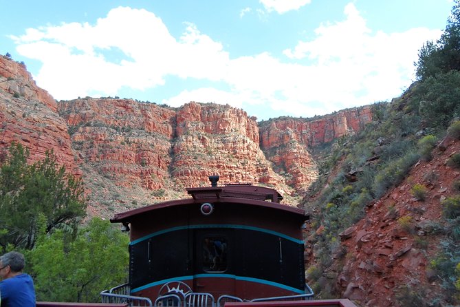 Verde Canyon Railroad Adventure Package - Meet Knowledgeable Staff and Guides