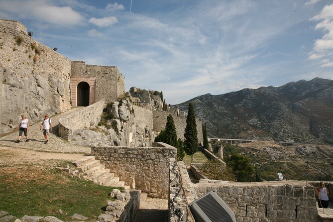 Visit Klis Fortress & Olive Museum Klis - Tips for Visiting