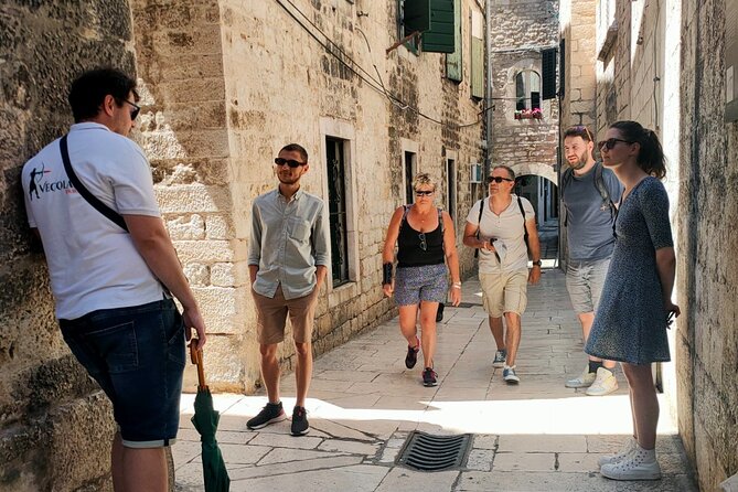 Walking Vegan Food Tour of Split - Directions