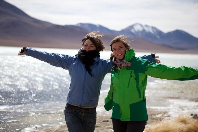 4-Day Uyuni Salt Flats From La Paz to Atacama in Chile - Tour Highlights