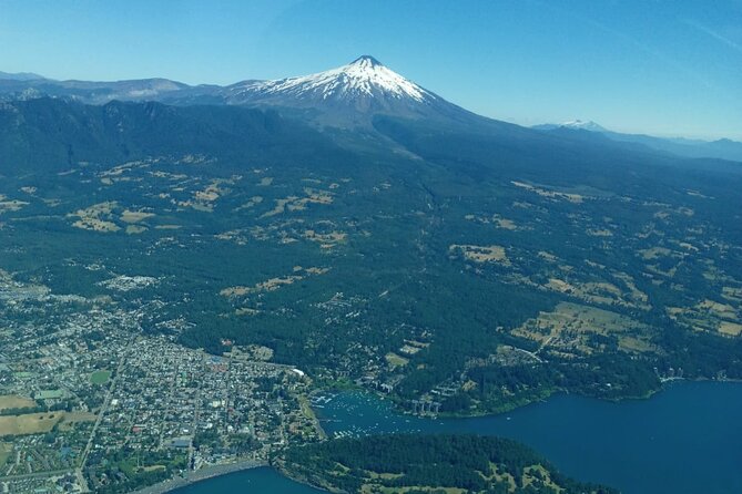 1-Hour Private Tour Flying Over the Villarrica Volcano - Accessible Information for Participants