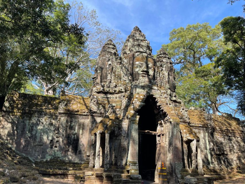 2-Day Angkor Tour With Sunrise, Sunset & Banteay Srei Temple - Day 2 Itinerary: Sunrise & Small Circuit
