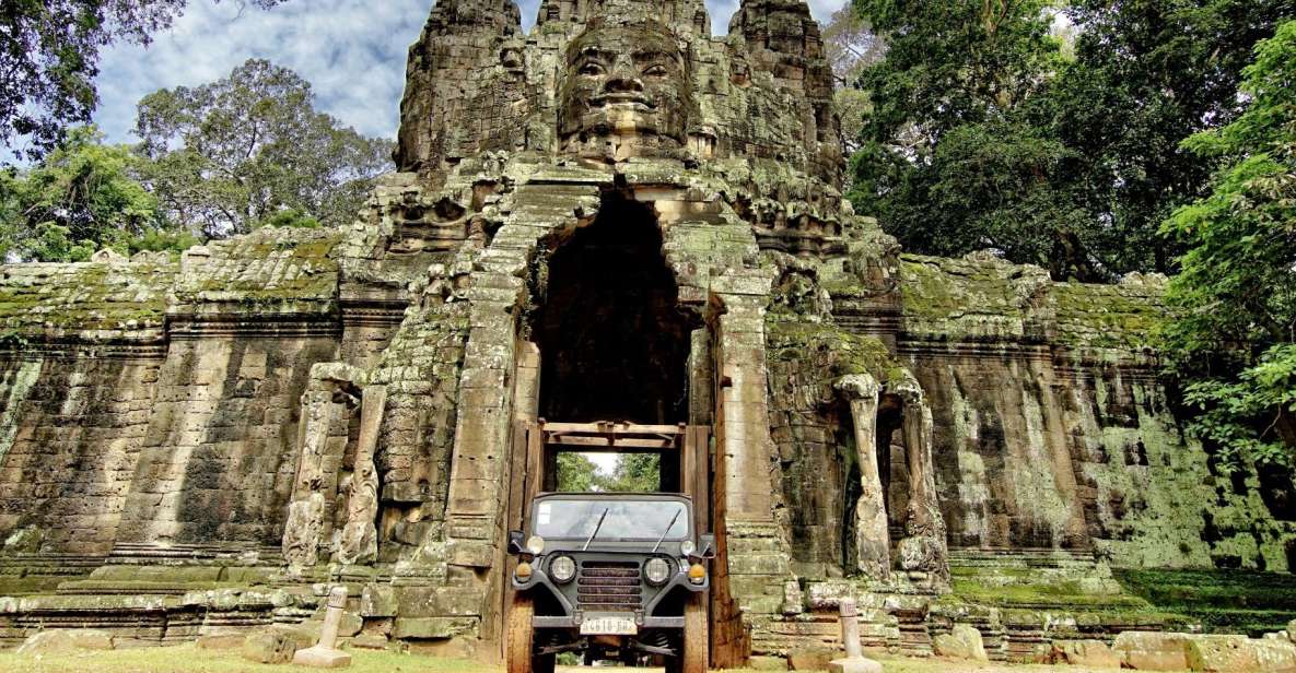 Angkor Wat in a Vintage Jeep With Driver - Jeep Rental - Traveler Reviews
