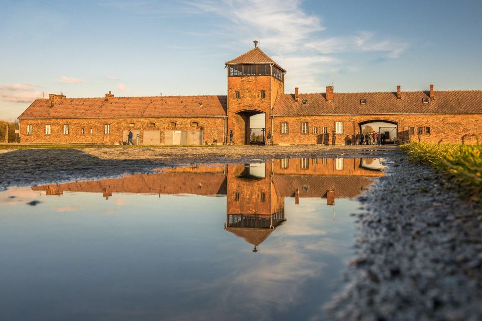 Auschwitz-Birkenau: Skip-the-Line Entry Ticket & Guided Tour - Booking Flexibility
