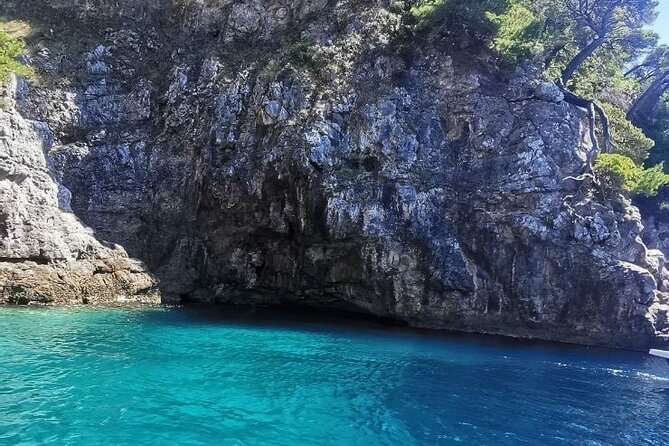 Blue Cave Small Group Tour With a Speedboat in Dubrovnik - Booking and Cancellation Policy