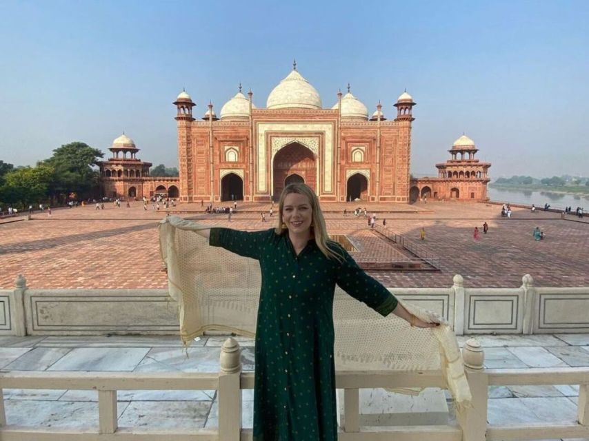Delhi Agra Jaipur: 4-Day Guided Tour With Private Transfers - Dining Experiences