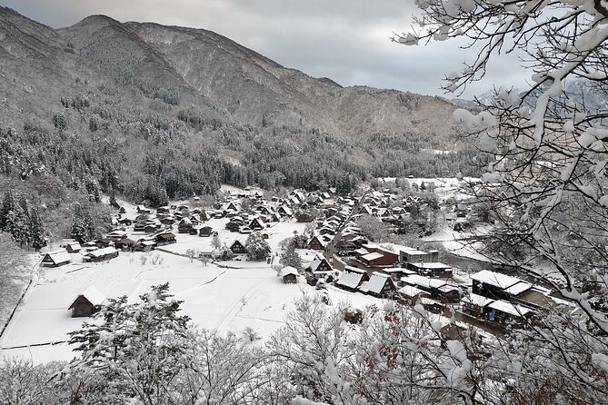 Gokayama and Shirakawago Private Tour With Photographer (Mar ) - Booking and Reservation Process