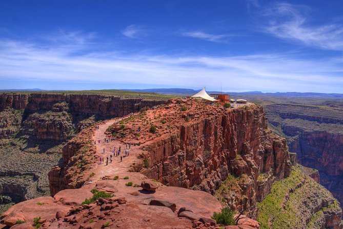 Grand Canyon West With Lunch, Hoover Dam Stop & Optional Skywalk - Staff and Service