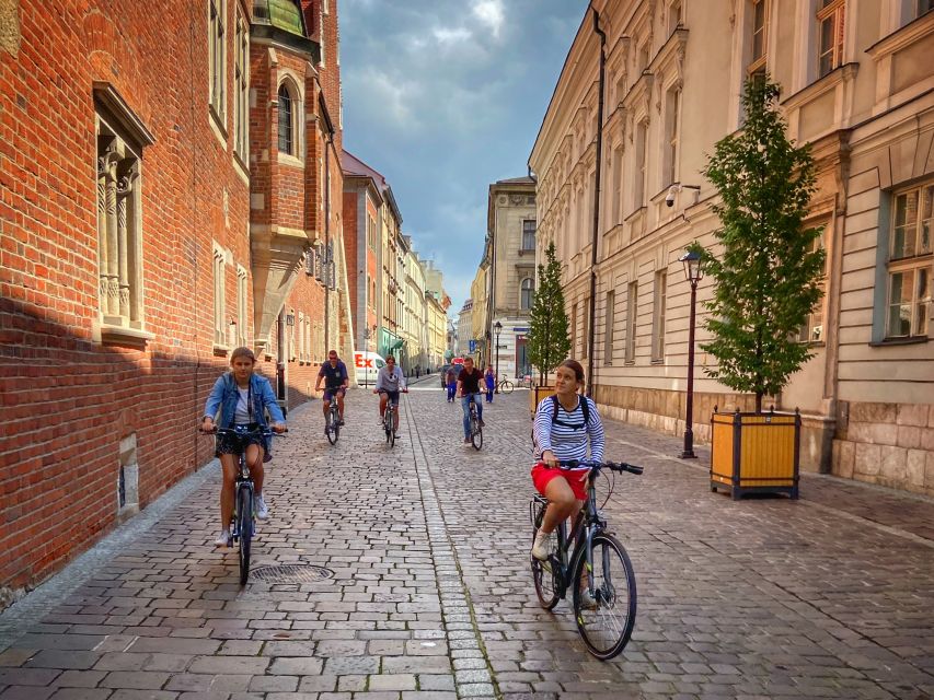 Krakow: Complete Bike Tour With All the Highlights - Inclusions and Tour Experience