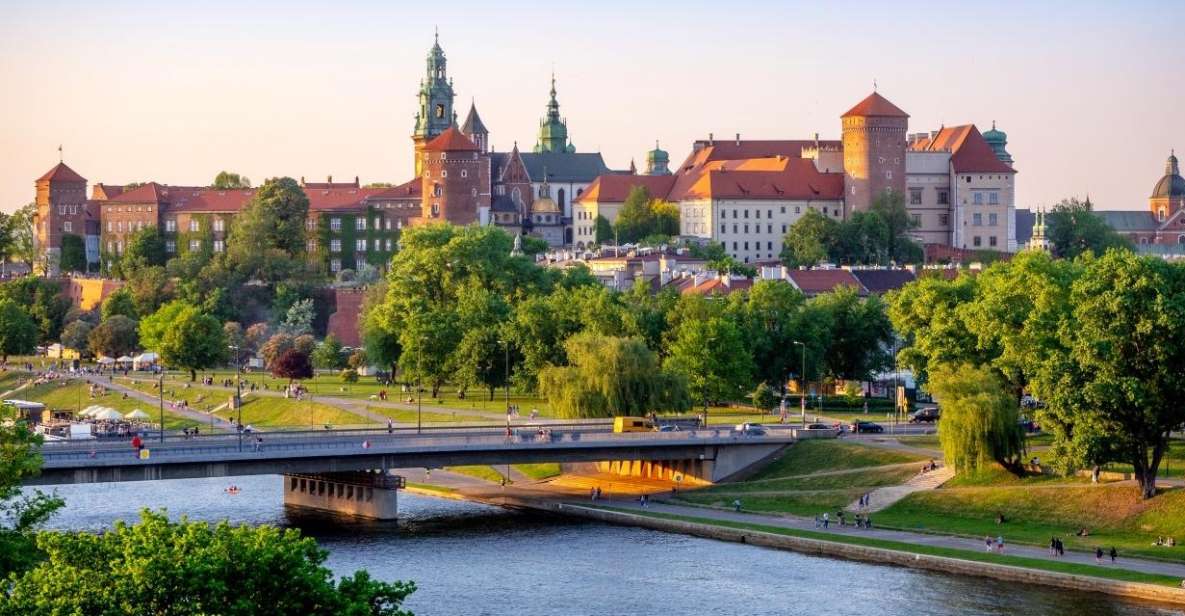Krakow: Guided Tour of Wawel Hill and St. Mary's Basilica - Directions