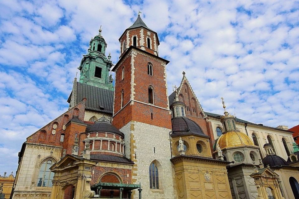 Krakow: Morning City Highlights Walking Tour With Breakfast - Inclusions
