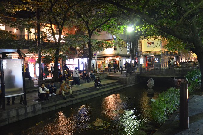 Kyoto Casual Evening Pontocho Food Tour - Local Guides and Experiences