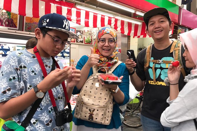 Muslim-Friendly Walking Tour of Osaka With Halal Lunch - Traveler Photos and Additional Resources