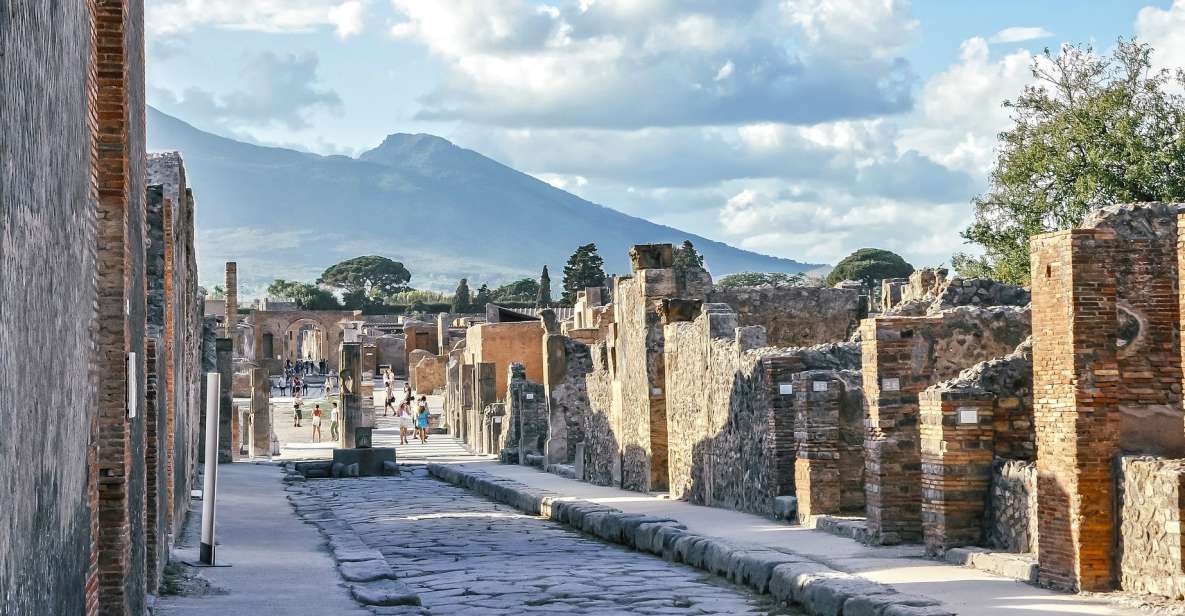 Pompeii: Skip-the-Line Ticket & Private Guided Walking Tour - Common questions