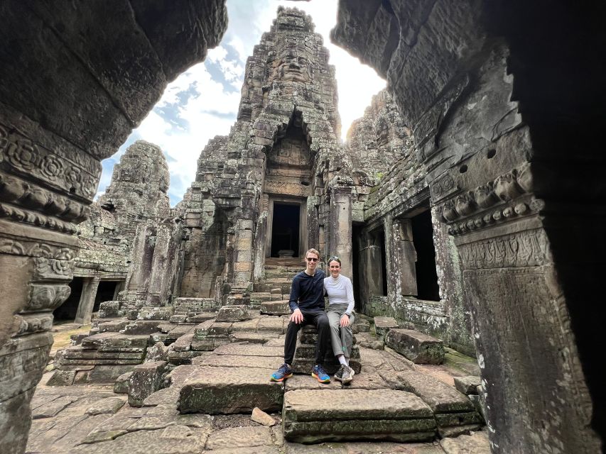 Private Angkor Wat Sunrise Tour With Lunch Included - Cultural Exploration and Expert Guide