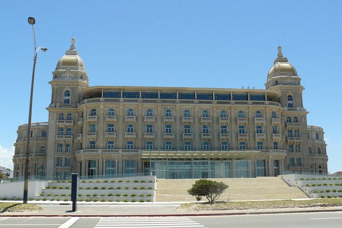 Private City Tour in Montevideo - Additional Information