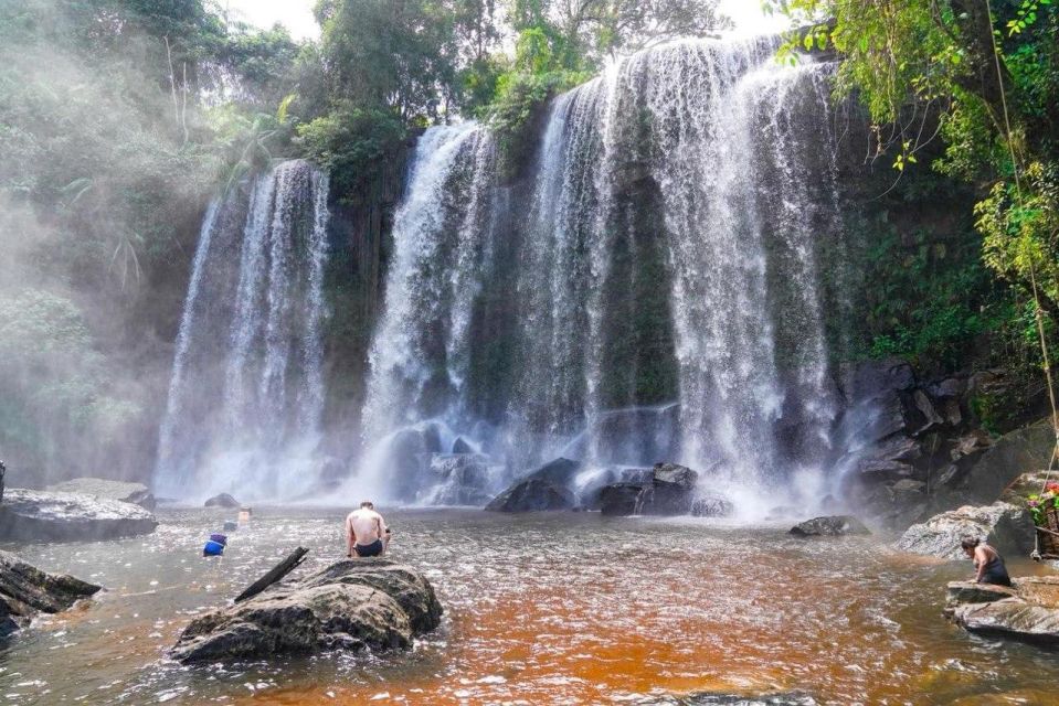 Private Taxi Transfer From Siem Reap to Krong Battambang - Transportation Service Features