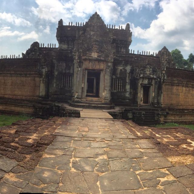 Private Trip to Kbal Spean, Banteay Srei and Banteay Samre - Itinerary Details