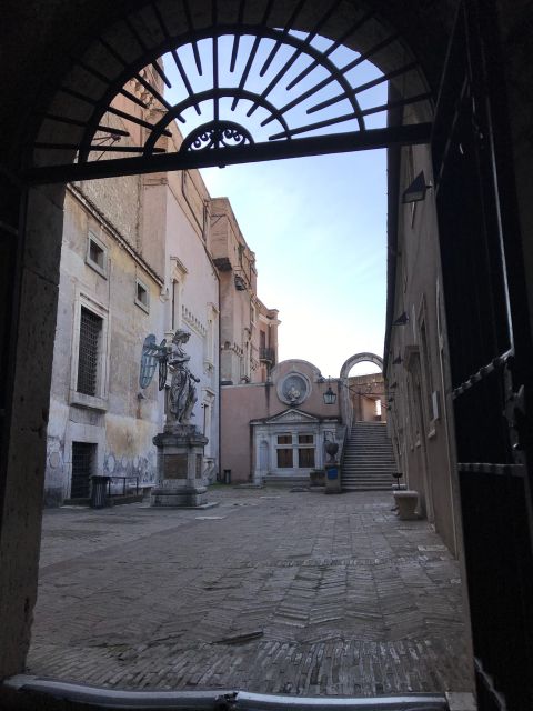 Rome: Castel Sant'angelo Private Tour With Hotel Pickup - Main Stop at Castel SantAngelo