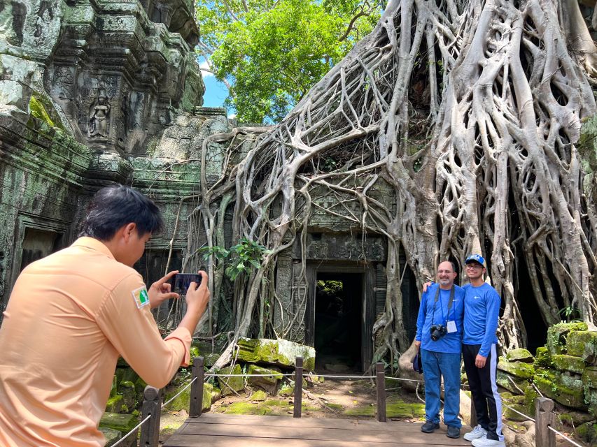 Siem Reap: Angkor Wat Small-Group Day Tour and Sunset - Customer Reviews