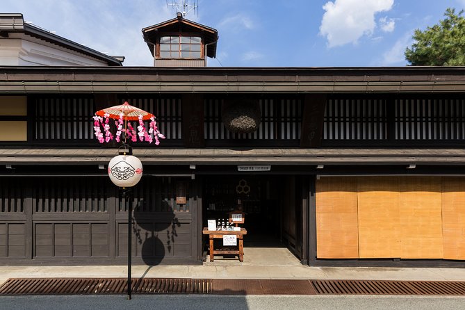Takayama Old Town Walking Tour With Local Guide - Cultural Insights Shared