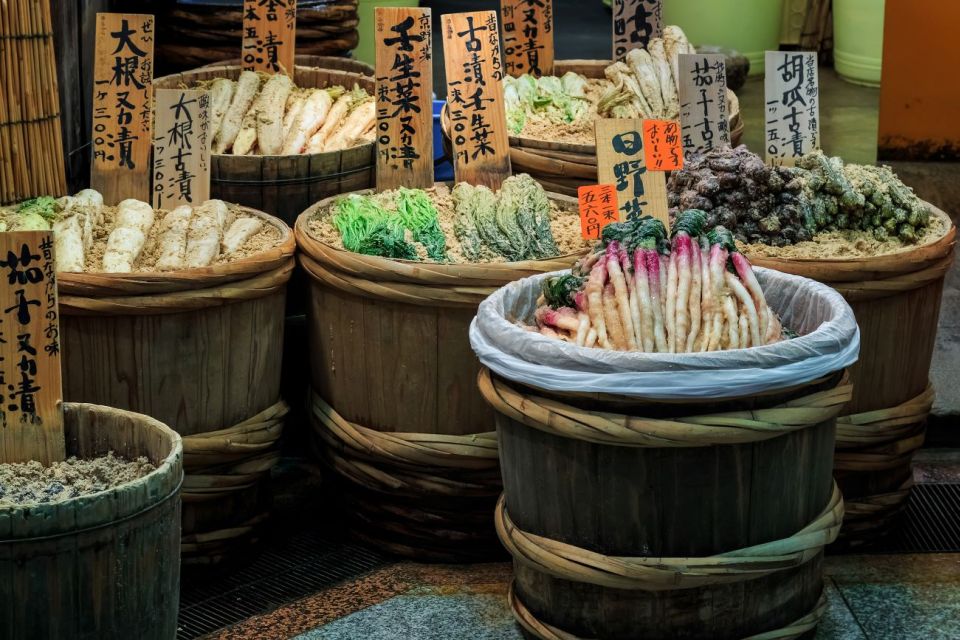 Tokyo: Japanese Shopping Secrets and Food Tastings Tour - Eco-Friendly Tour With Local Guides