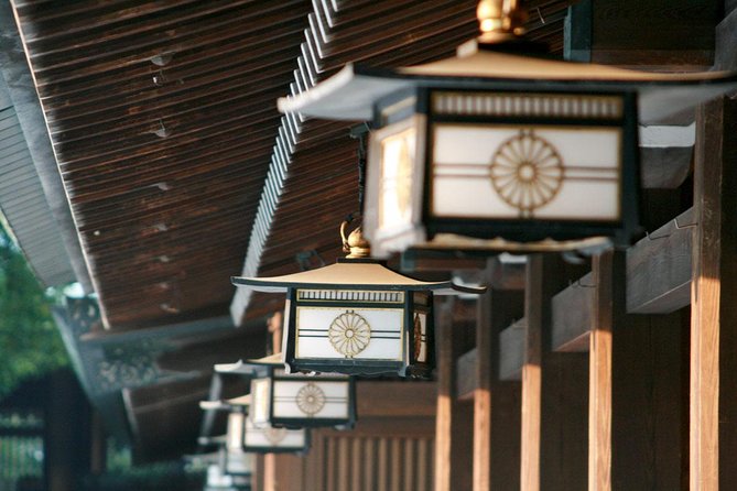 Tokyo Private Tour Using Subway: Discover Traditional and Modern Japan! - Subway Navigation