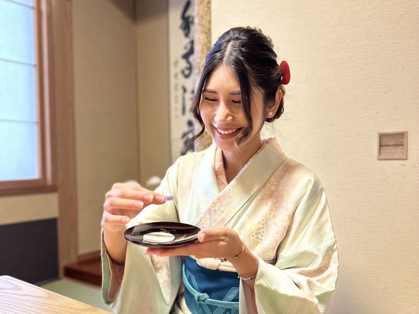 Tokyo:Genuine Tea Ceremony, Kimono Dressing, and Photography - Common questions