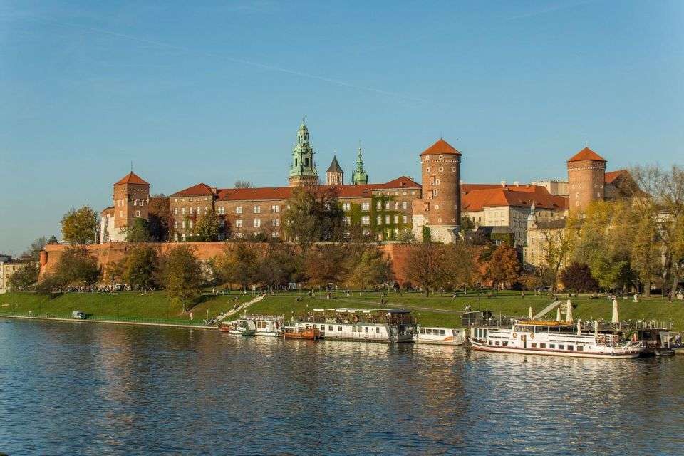 Wawel Hill, St.Mary's Church & Rynek Underground Guided Tour - Comprehensive Experience