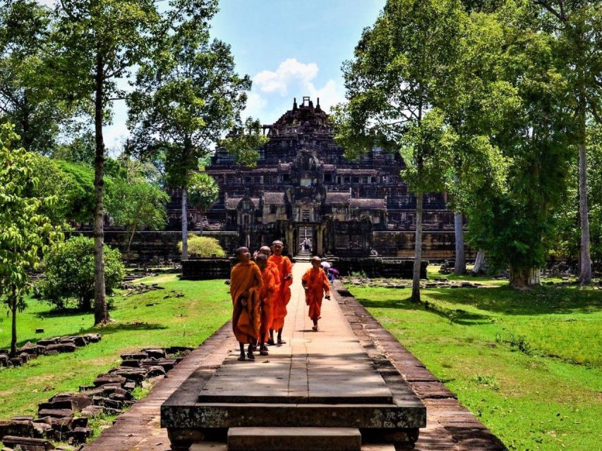2 Day Private Guided Tour in Angkor Temples, Cambodia - Local Village Experience