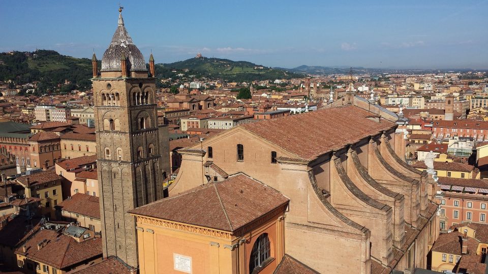 Bologna: Guided Architecture Walking Tour - Common questions