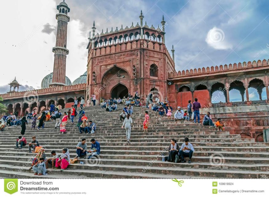 Delhi: Private 3-Day Golden Triangle Tour With Accommodation - Language Options for Tour Guides