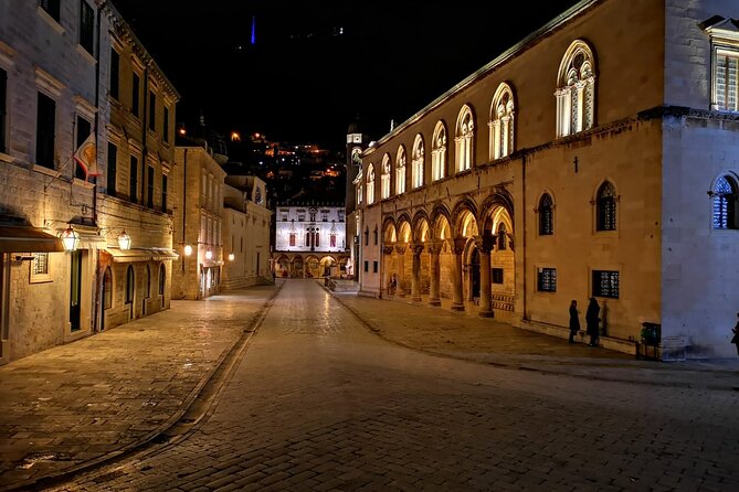 Dubrovnik By Night Walking Tour - Host Responses